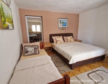 Ferienwohnungen Boro, Wohnung 2, Privatunterkunft im Ort Šušanj, Montenegro - 20230531_155120 (1)